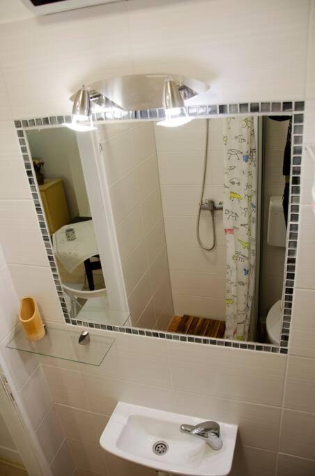 Atelier 12, Feeling Like An Artist! Promo Price Apartment Belgrad Exterior foto