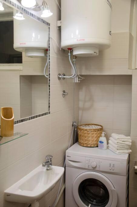 Atelier 12, Feeling Like An Artist! Promo Price Apartment Belgrad Exterior foto